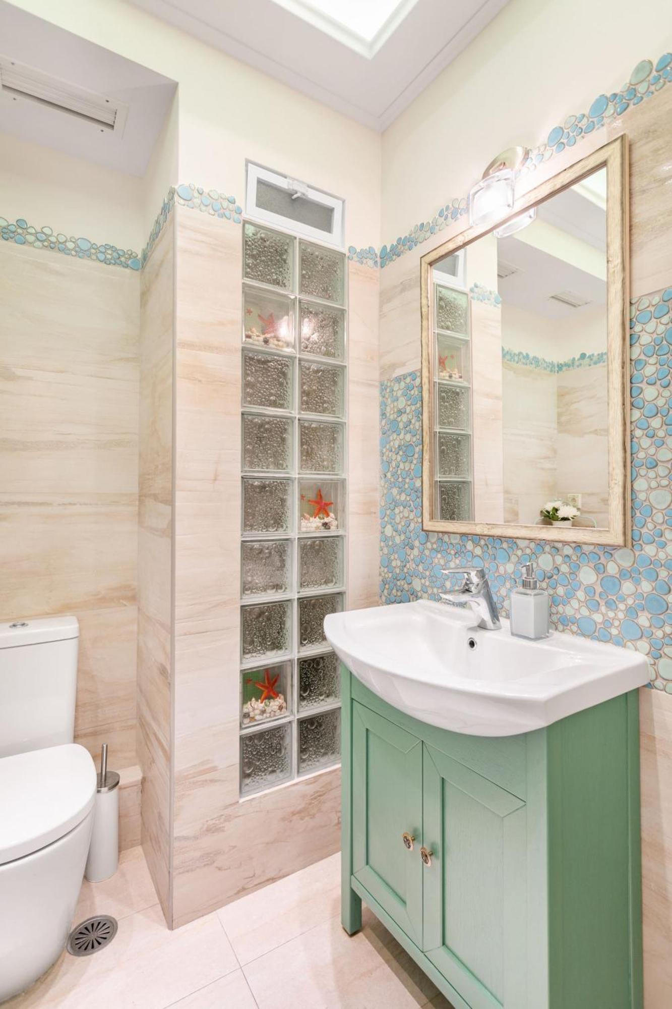 شقة Bright, Calming Retreat With A Balcony Near Metro! أثينا المظهر الخارجي الصورة